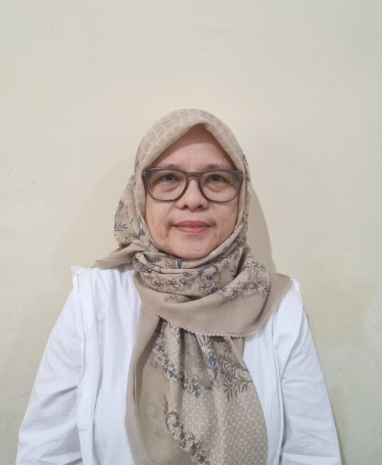 Dr. Ir. Sofia Wantasen, M.Si